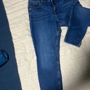 Women’s Old Navy Rockstar super skinny ankle jeans size 14